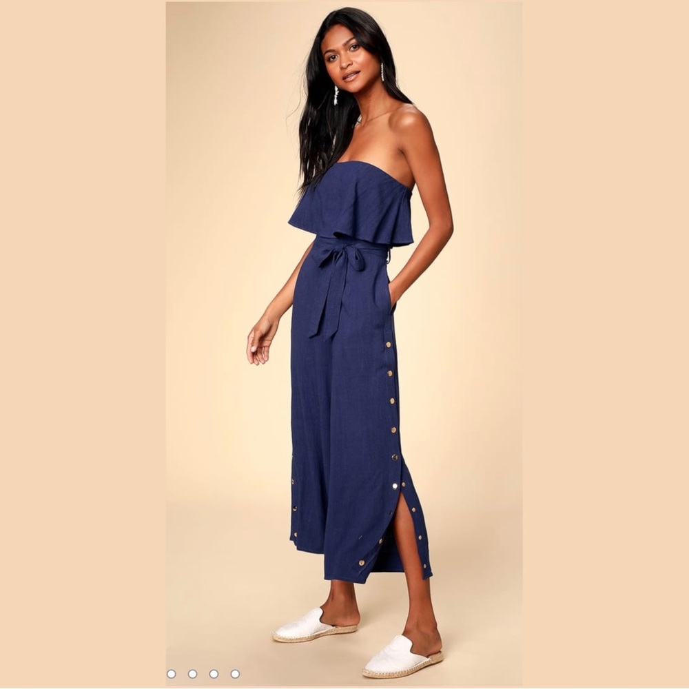 Lulu’s Lanah Navy Blue Strapless Jumpsuit Gold Buttons, Size Medium, NWT